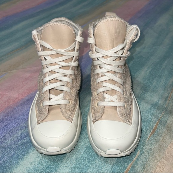 Converse Run Star Hike Hi Sherpa Farro Platform Sneakers Beige A04258C women’s 6 - Picture 4 of 8